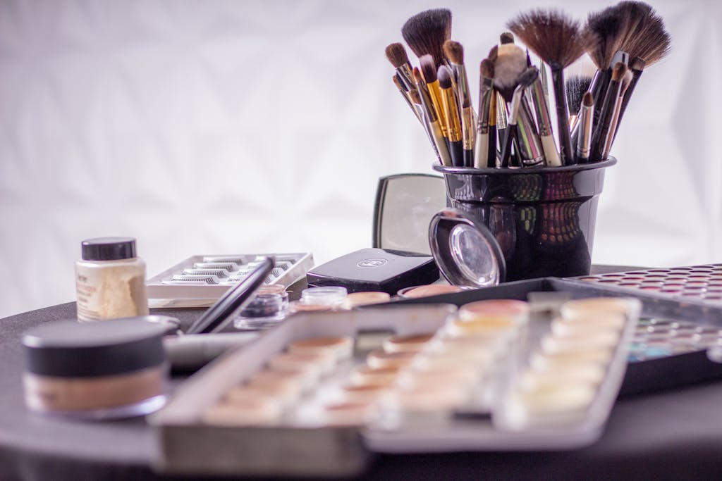 Hybrid Cosmetology School Barbering, Nails, Esthetics & Cosmetology